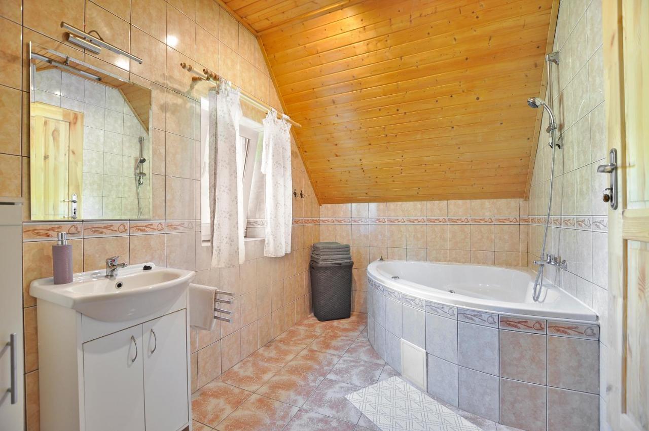 Ubytovani U Krakonose Villa Lampertice Luaran gambar